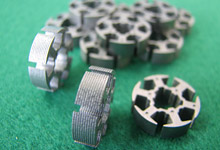 積層モータコア部品